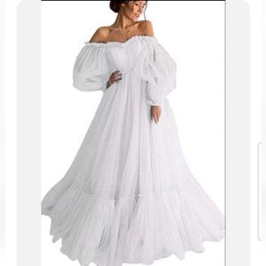 NWT White Tulle Sheer Puff Sleeve Court Train Off Shoulders Dress Sz.10